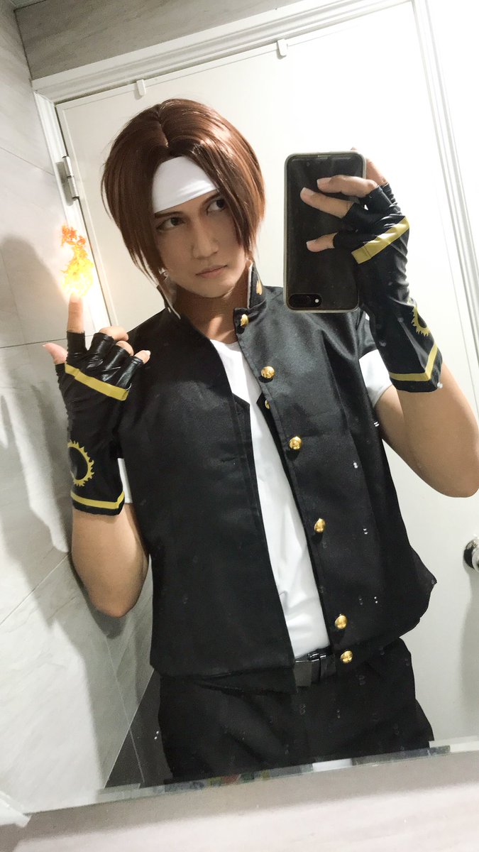Uro00111007's tweet photo. #KOF 
#草薙京 
#cospaly 
#cosplayers https://t.co/Ht7p6Qdx0v