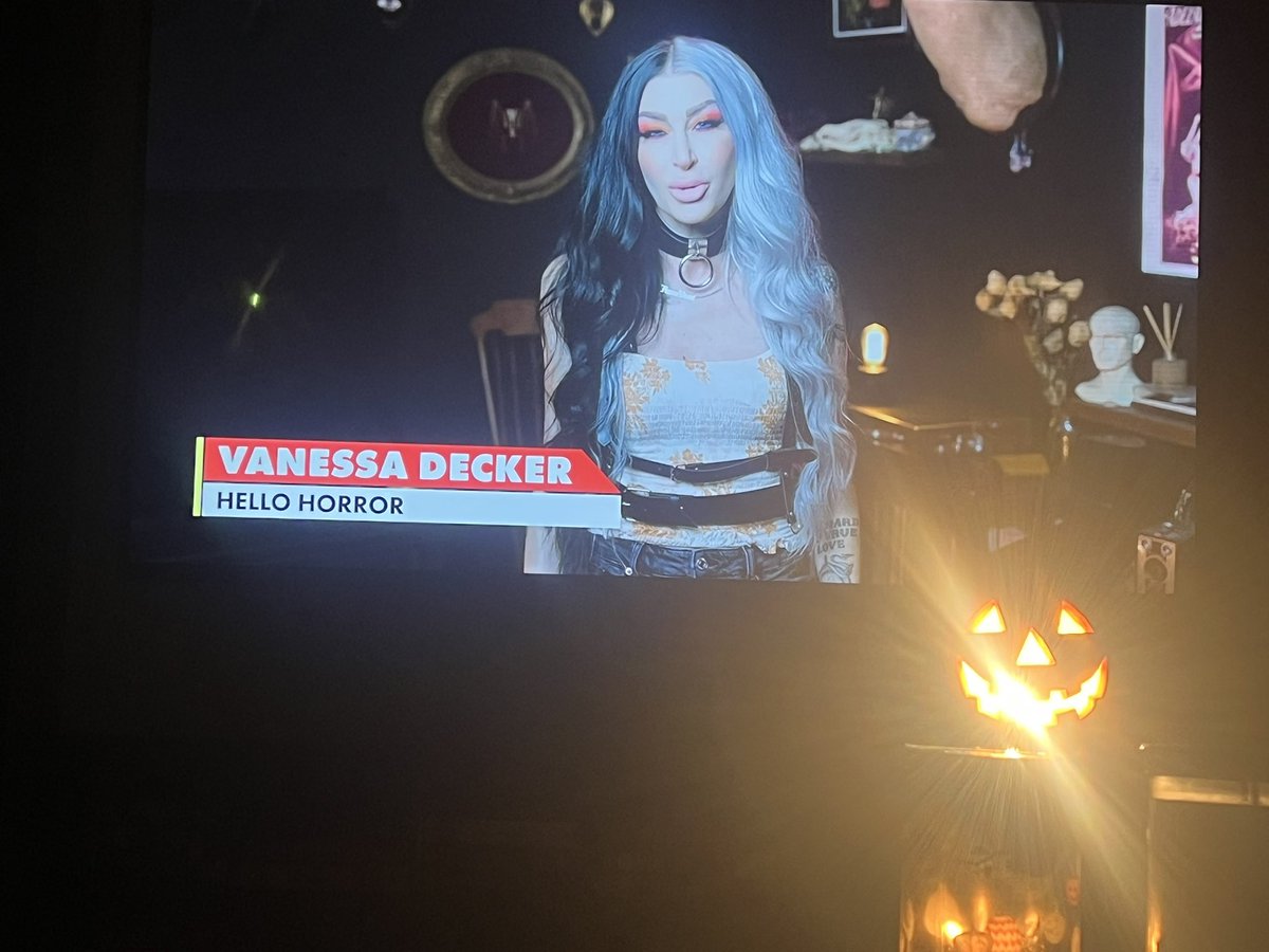 🫶🏻 her! #ChainsawAwards <a href="/HorrorVixen__/">VANESSA DECKER</a> <a href="/FANGORIA/">FANGORIA</a> <a href="/Shudder/">Shudder</a>