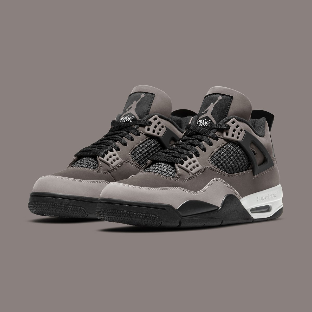 houseofheat's tweet photo. Air Jordan 4 "Cave Stone" Coming Fall 2025 🗿

DETAILS: https://t.co/9sKtDfdgNb

*Speculative mock-ups pictured. https://t.co/t3ZqV2LZBa