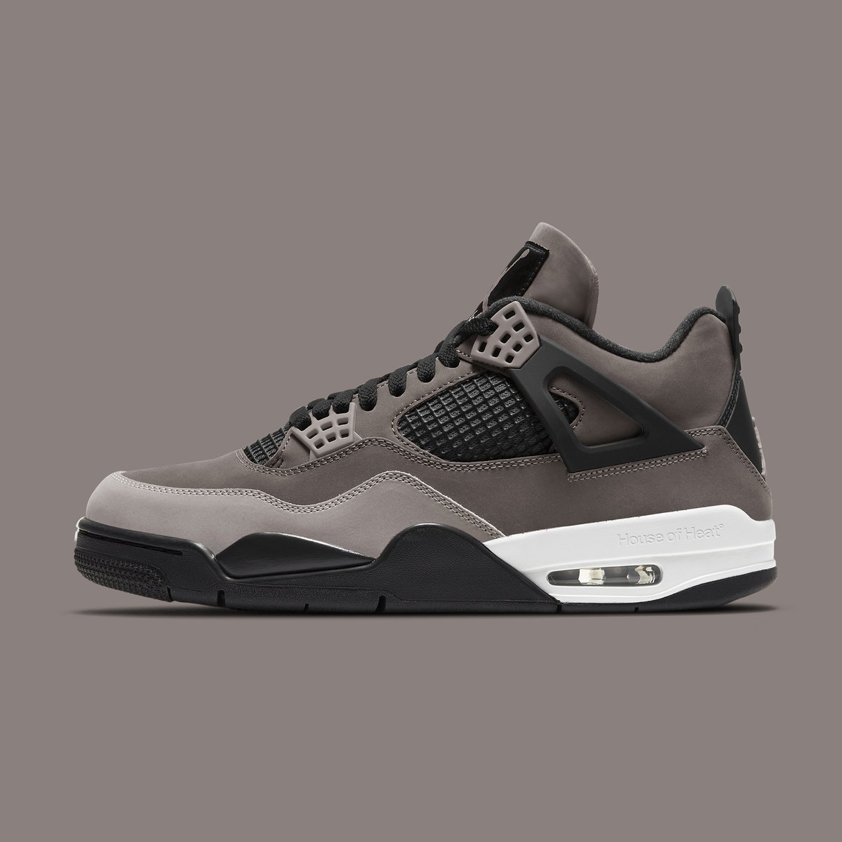 houseofheat's tweet photo. Air Jordan 4 "Cave Stone" Coming Fall 2025 🗿

DETAILS: https://t.co/9sKtDfdgNb

*Speculative mock-ups pictured. https://t.co/t3ZqV2LZBa