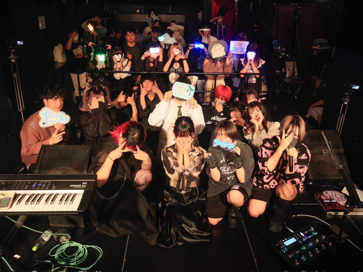 <<<Gloom Chaser Oct.13 2024 >>>

みなさま昨日はびえんちゃんの生誕祭来てくれてありがとうございました！！！

ラストライブ最高に楽しかった🍙

たこんは配信活動はおやすみ致しますが
動画投稿はしていきたいと思ってます！

今後ともたこんをあったかい目で
よろしくね🍙

ではまた、どこかで。
