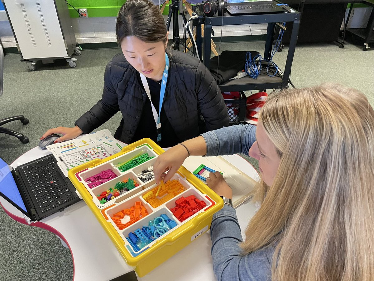 Beth Fisher (@bethfisherift) on Twitter photo 5th Ts build a robot using <a href="/LEGO_Education/">LEGO Education</a> while planning ways to use it w their energy unit during our CS CLT. <a href="/LittleRiverLCPS/">Little River ES</a> <a href="/csforlcps/">Loudoun County Computer Science Office</a> <a href="/jillbuss2014/">Jill Buss</a> 5th Ts build a robot using <a href="/LEGO_Education/">LEGO Education</a> while planning ways to use it w their energy unit during our CS CLT. <a href="/LittleRiverLCPS/">Little River ES</a> <a href="/csforlcps/">Loudoun County Computer Science Office</a> <a href="/jillbuss2014/">Jill Buss</a>