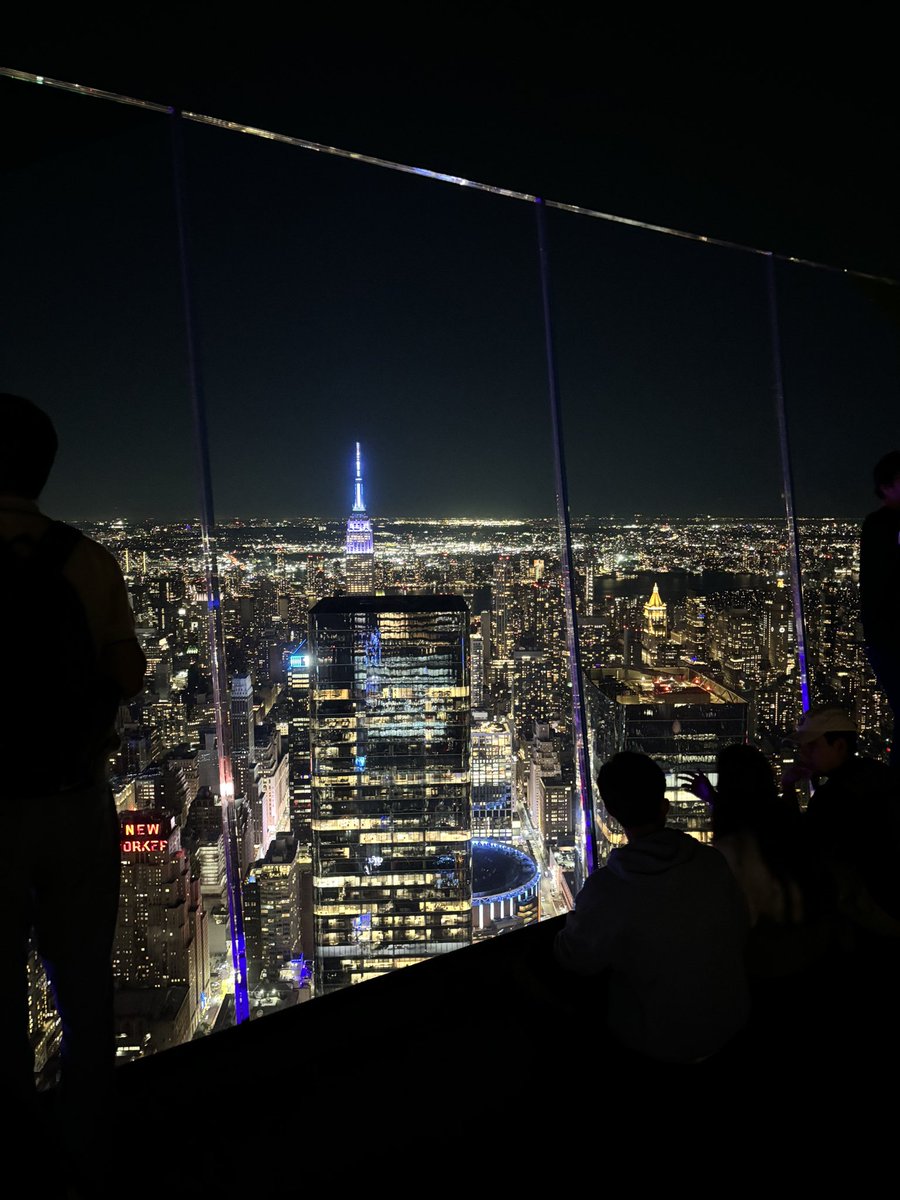 Have you ever heard of somebody PAYING you to learn a skill?

That's what we're doing, we will literally pay you monthly, give you a free TikTok shop course that I put together and recorded, and free access to our community.

There are no upsells, we are not selling you a thing.