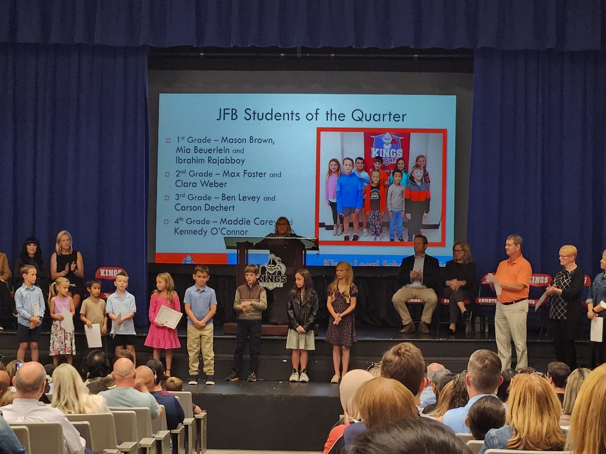 JFB3rdGray's tweet photo. Student of the quarter celebration! Congratulations, Ben! https://t.co/xcYbuUVPAT