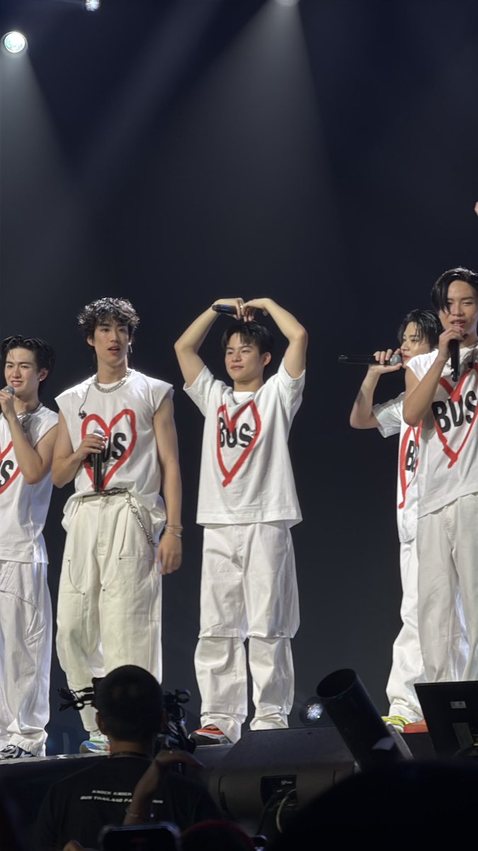 pmcstd's tweet image. 🫠🫠 
#MARCKRIS @Marckrisk 
#BUS_KnockKnockKnock_Hatyai