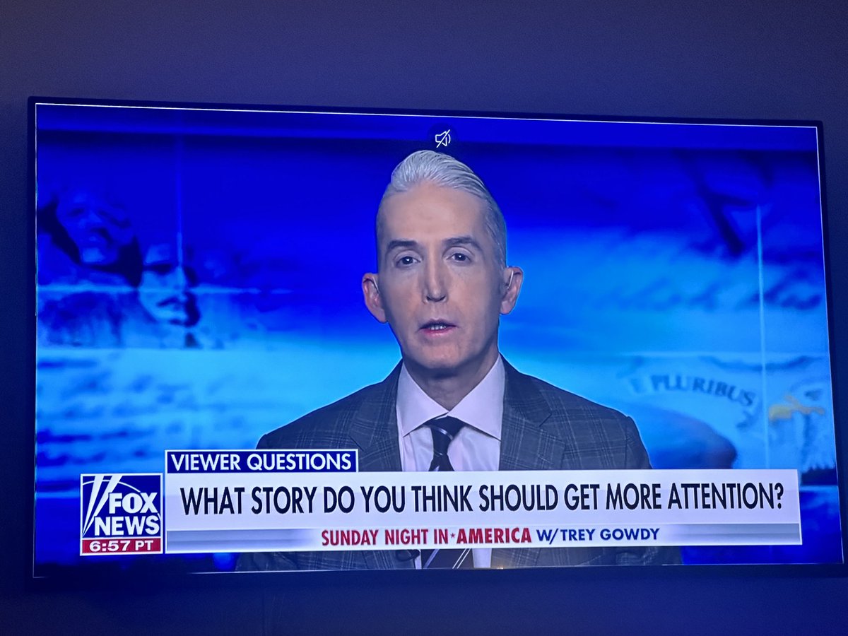 Laura Loomer tweet media