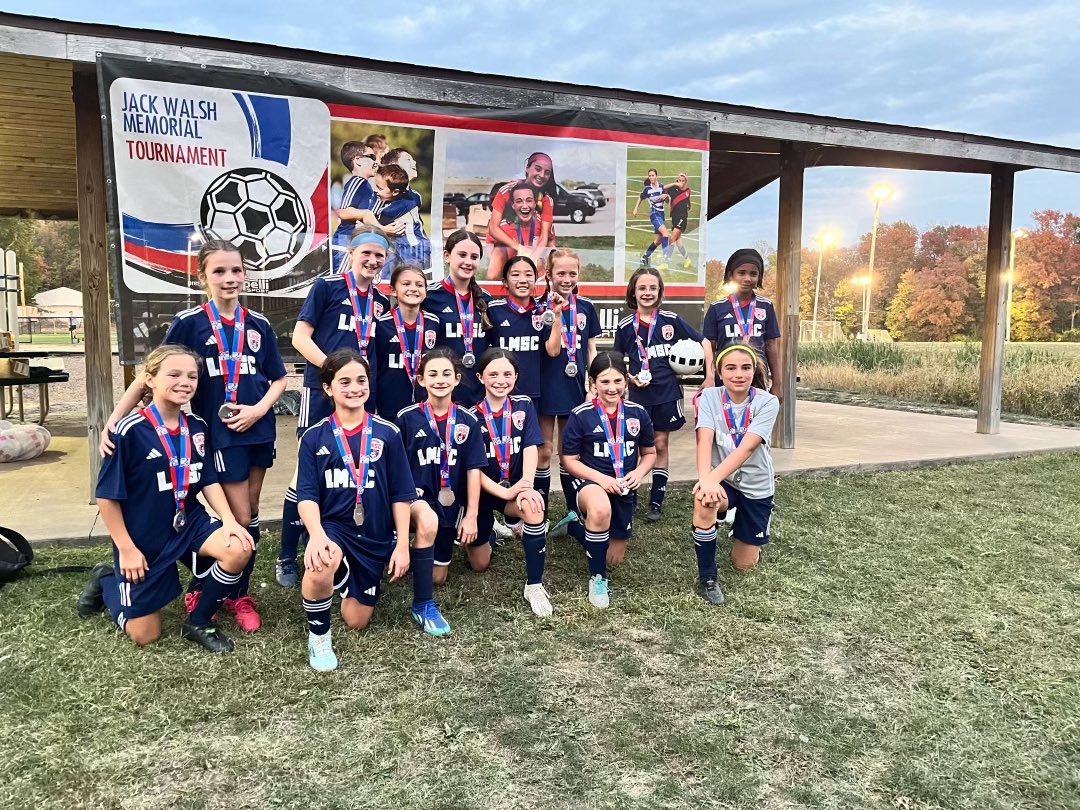 Congrats to the U11 Crush White on a great performance this weekend. They came in finalist at the Jack Walsh tournament with 4 impressive wins and close 3-2 loss in the final. The team is looking to take this momentum into the fall and Crush the rest of the fall.