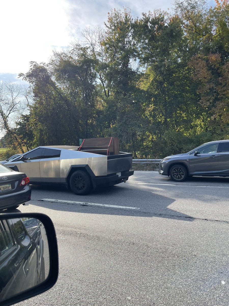 Fernando Mancuello (@malavision) on Twitter photo 