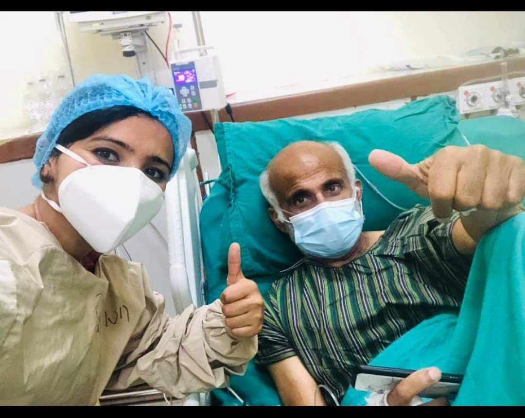 न पदको लोभ, न द्रव्य, न सांसारिक मोह, 
काँधमा एउटा झोला अनि औषधि,
वरिष्ठ हाड जोड्नी सर्जन तिमी,
नपुग्दो के थियो,
तर भुँई नेता भन्नेहरु पुगे पुगेनन् 
तिमी ७७ जिल्ला मलम पट्टी बोकी पुगेका छौ। 
 
सपार्न त खोज्यौँ स्वास्थ्य प्रणालीको वृक्ष,
तर जमिन उहि, जरा उहि, हाँगो उहि, विगो उहि,