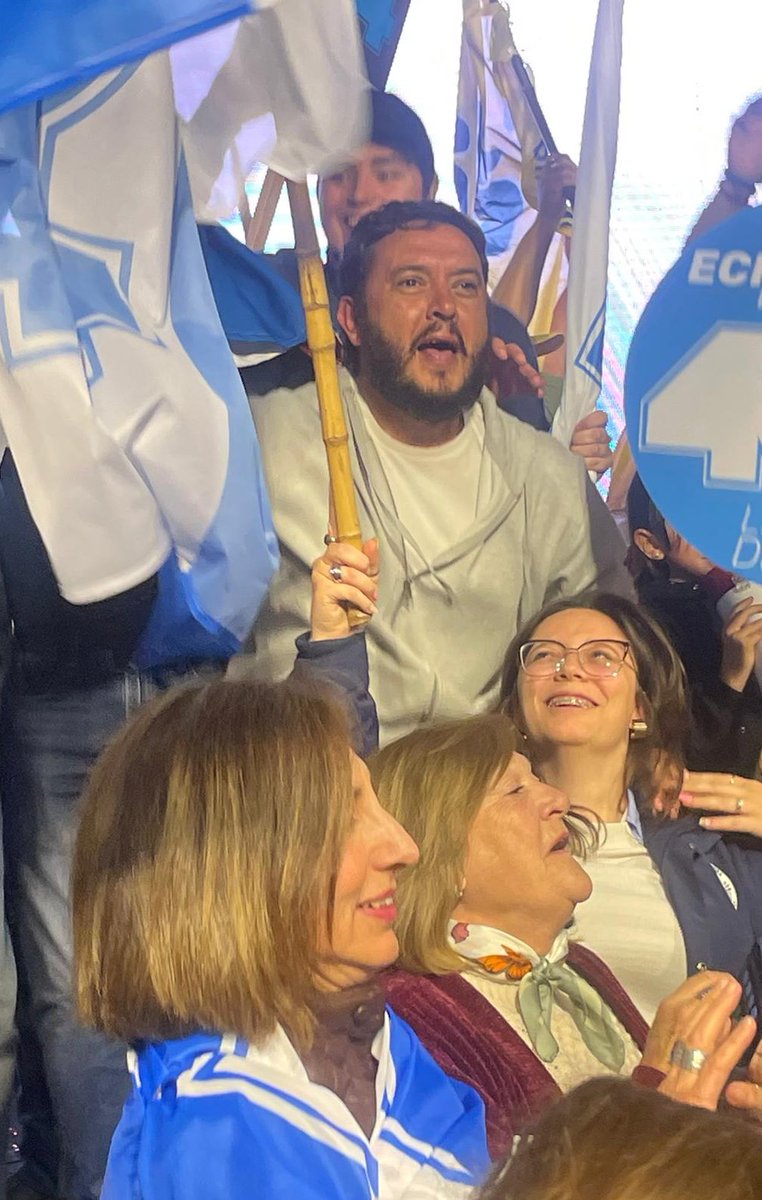 En Flores el 27 de octubre es con la 404!
El ♥️ del Gobierno!