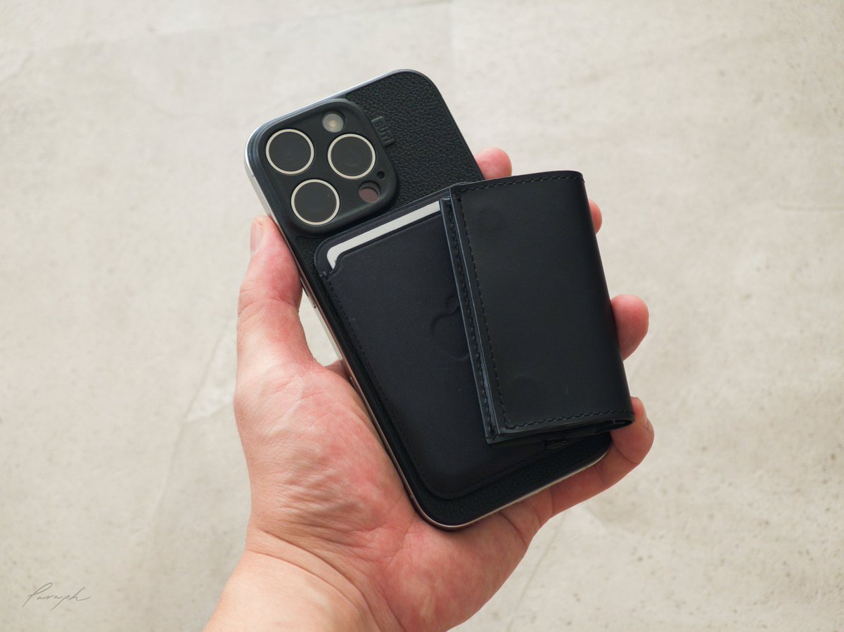 最近出かける時は、この組み合わせ。 ミニマルで超気に入ってる