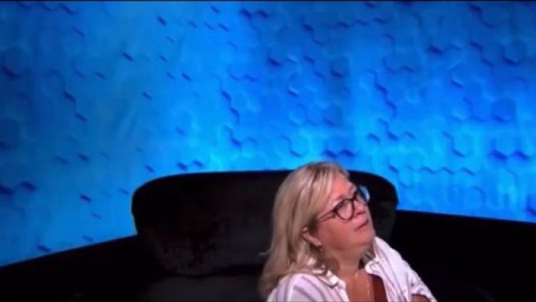 MissyLurkins's tweet photo. I will laugh at the charcuterie scandal clip every single time #BB26 https://t.co/p3mS6kLWW7