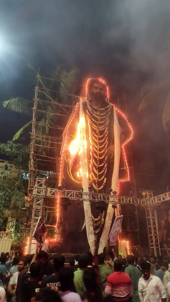 #Devara In Powerplay Mode On Day 18 Across The Telugu States 🙏

3rd Monday &gt; 2nd Monday In Many Stations ✊🏻

<a href="/DevaraMovie/">Devara</a> Brought Back The GLORY OF LONG RUN 🐯

Man Of Masses <a href="/tarak9999/">Jr NTR</a>'s Rage On Box Office 🏆