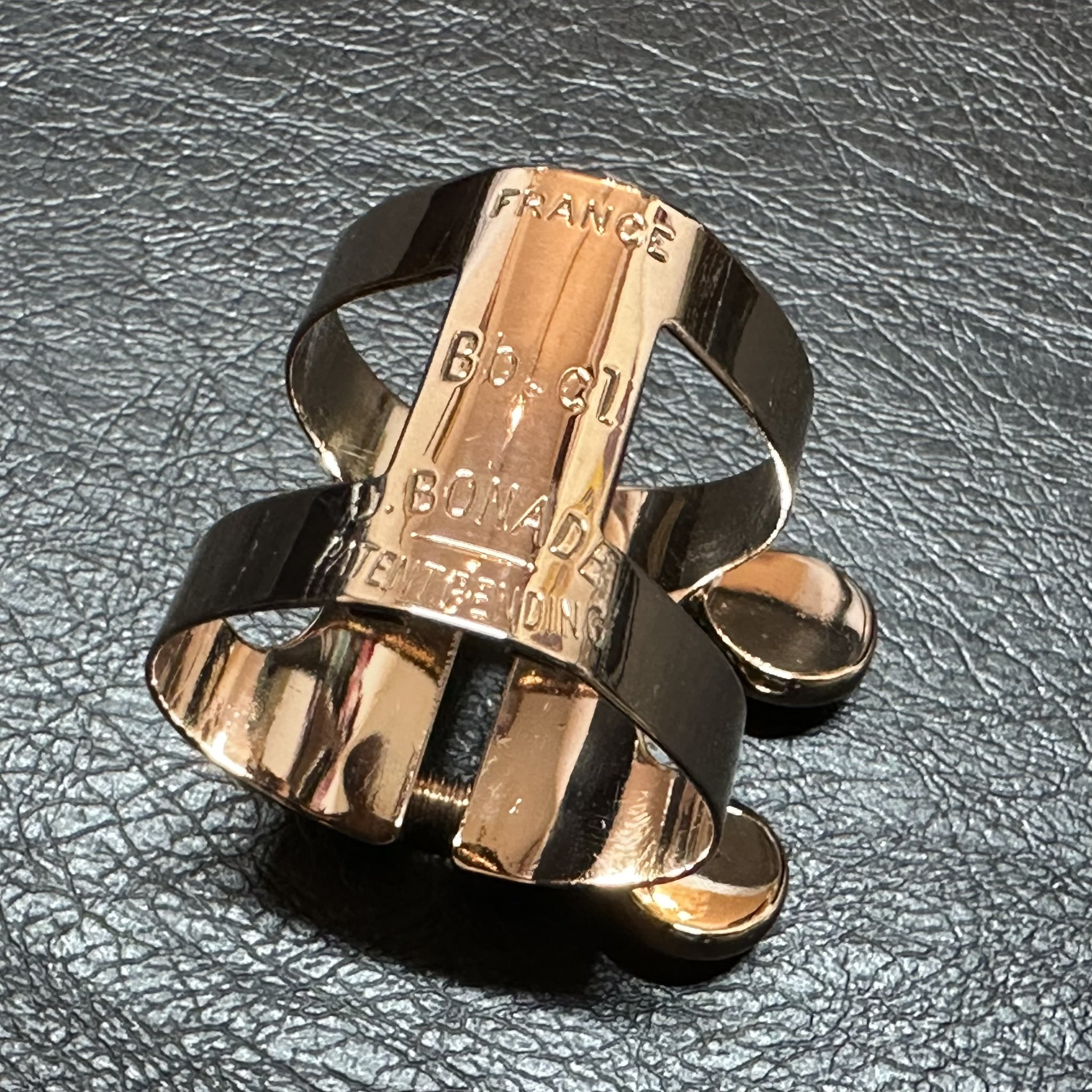 buzz special B♭クラリネット　リガチャー BUZZ B♭クラリネットリガチャー ピンクゴールド PGP R｜ 管楽器