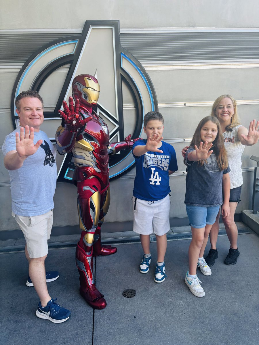 Took 13 and 11yo on a last minute trip to Disneyland. Laughed, screamed, held their hands in the dark, and soaked it all in. They say you never remember the last time you carry your child to bed. That’s probably true… but I’ll always remember this time I held their hands.