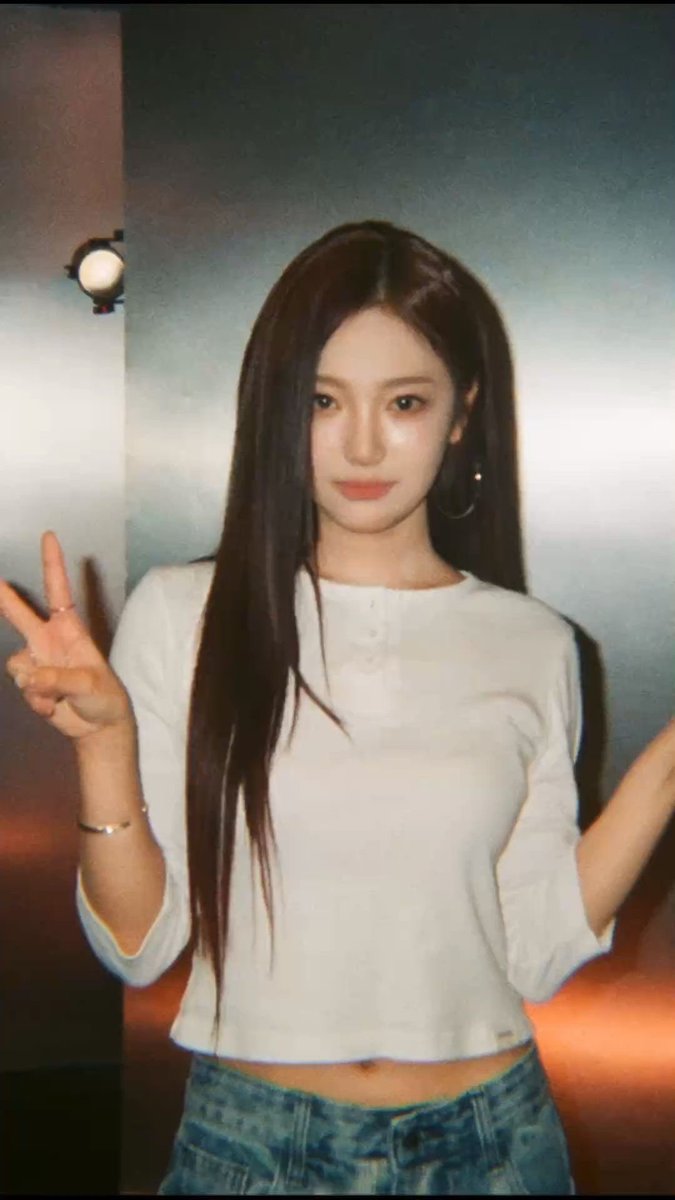 lavientia's tweet photo. 닝이는 옷도 잘 입어 https://t.co/YvmD9j8Oy0