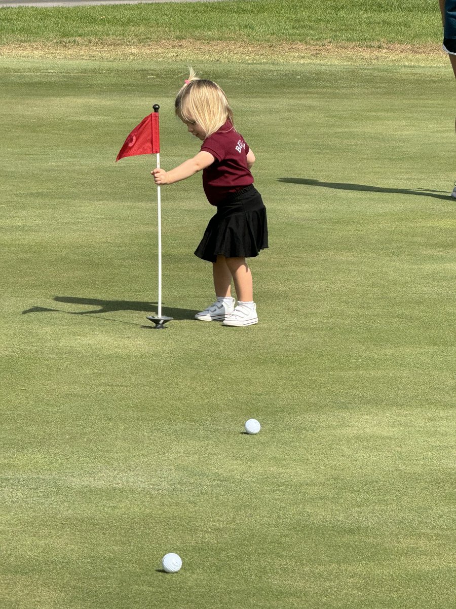 Regional team had a visit from a future 2040 graduate at practice today. Ella was a big help with practice.
