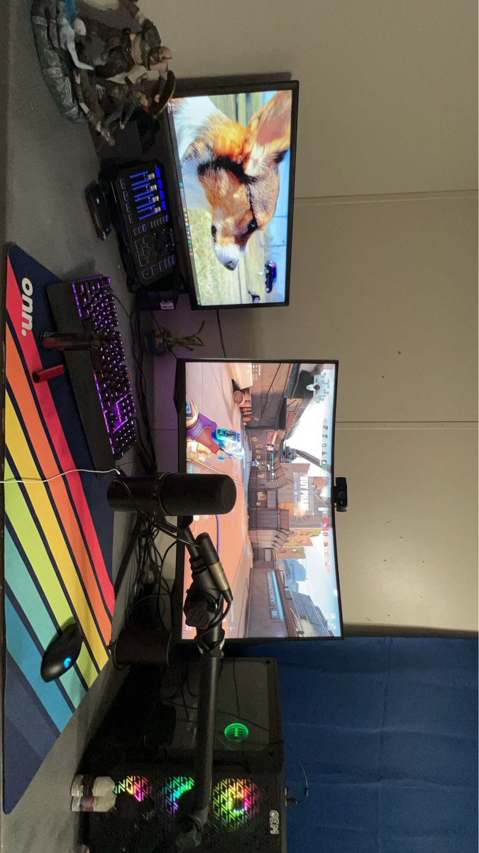 GemizeTV's tweet photo. ANY OF THIS IS BEING Sold REASONABLY CHEAP SHIPPING US ONLY PLS DM 
—-
Goxlr-300$
Shure sm7b 250
Pc 1000
Mouse 50 keyboard 50 
All for 1500 https://t.co/Jijdz1mpd9