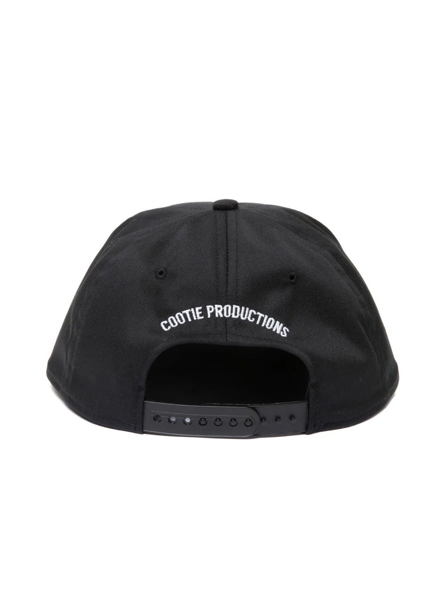suhisat's tweet photo. COOTIE T/C Twill 5 Panel Cap

ハリ感とクリアな表情をもつT/C ツイルを使用。ツバ裏は共地でライトグレーを使用。やや深めのフィッティング。

We will ship overseas. 
ㅤㅤㅤㅤㅤㅤㅤㅤ
#COOTIE #クーティー
#Twill #5Panel #Cap
#YOKOHAMA #横浜 
#横浜元町
#横浜中華街
#HAWAIIAN #SHIRT #SHORTS https://t.co/iN9Sy6ExyJ
