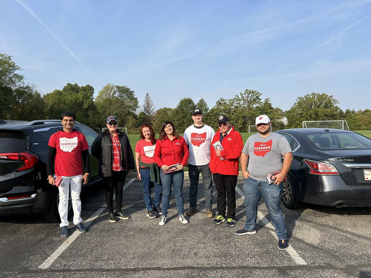 BesaSharrah's tweet photo. No one succeeds alone 😊💪 #SharrahForOhioSenate #OHSenateDistrict16 https://t.co/iraNkEelcC