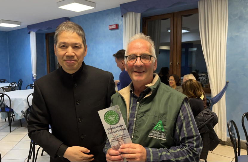Zhou_jinfeng's tweet photo. I had a great conversation with Álvaro González Gervasio @greenaccord  at International Media Forum in Rome about advancing responsible tourism and sustainable development. Excited to explore future collaboration
#BuildingFutureTogether #Greenaccord #TogetherWeCan #sostenibilita https://t.co/xG6gjA24Na