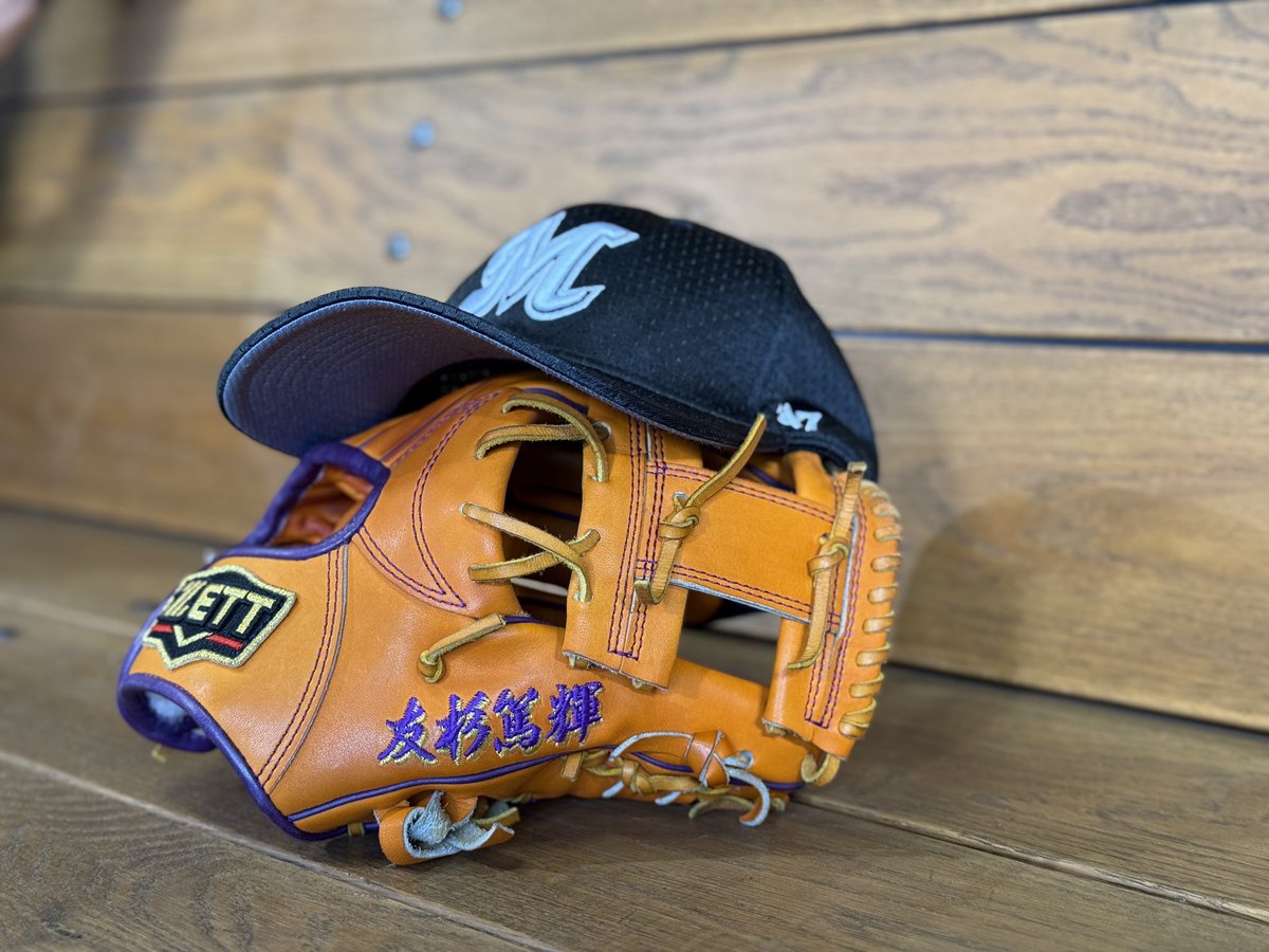 このシリーズ何度も守備で投手陣を助けた #友杉篤輝 選手のグローブ