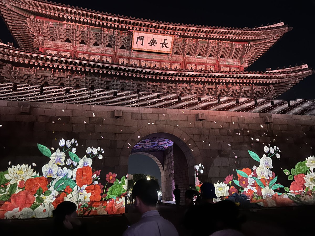 10월 주말 나들이 좋았다

#섹트 #행궁동 #나들이