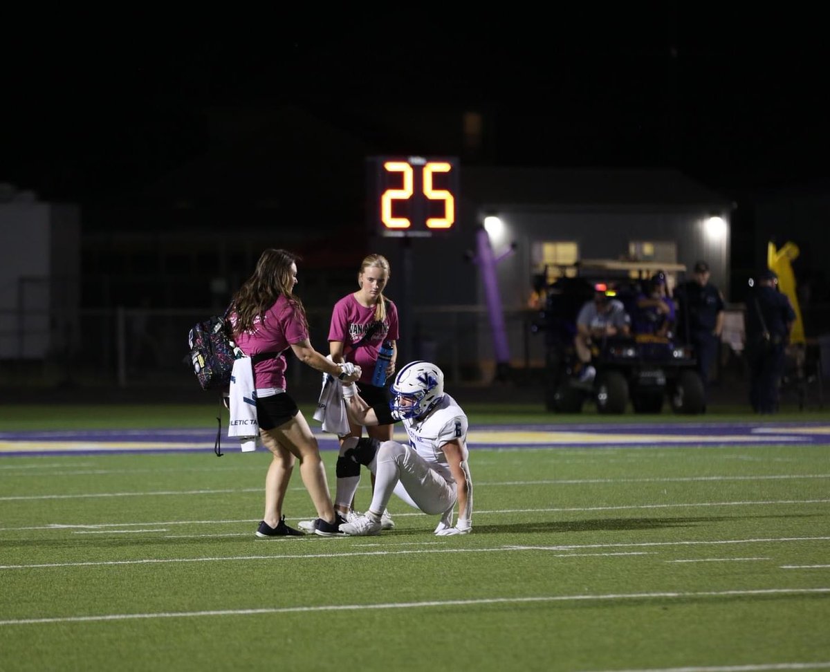 Coach Hanes tweet media