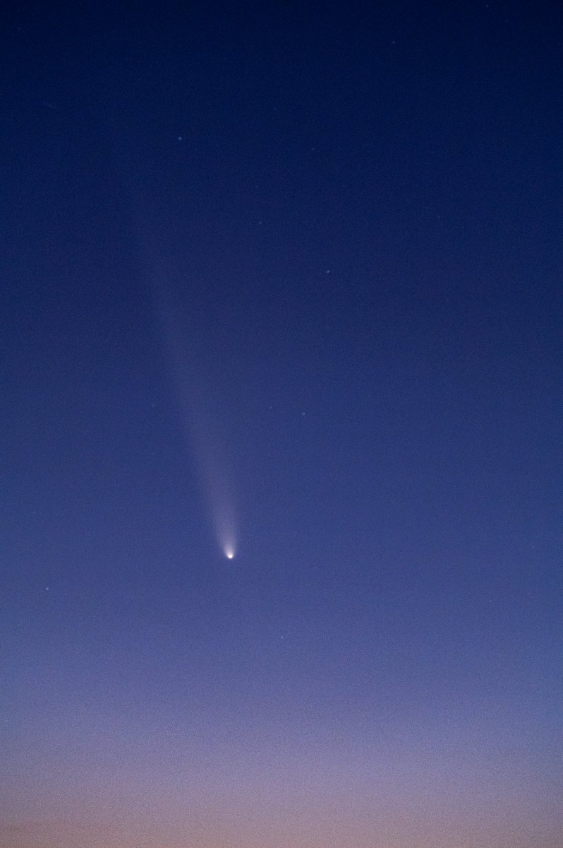 LisaEdney's tweet photo. I had the opportunity to capture photos of c/2023 a3 Tsuchinshan-ATLAS in Flagstaff, Arizona last night. See you in about 80,000 years!! #C2023A3 #c2023a3tsuchinshanatlas https://t.co/Ugdj5bUFnF