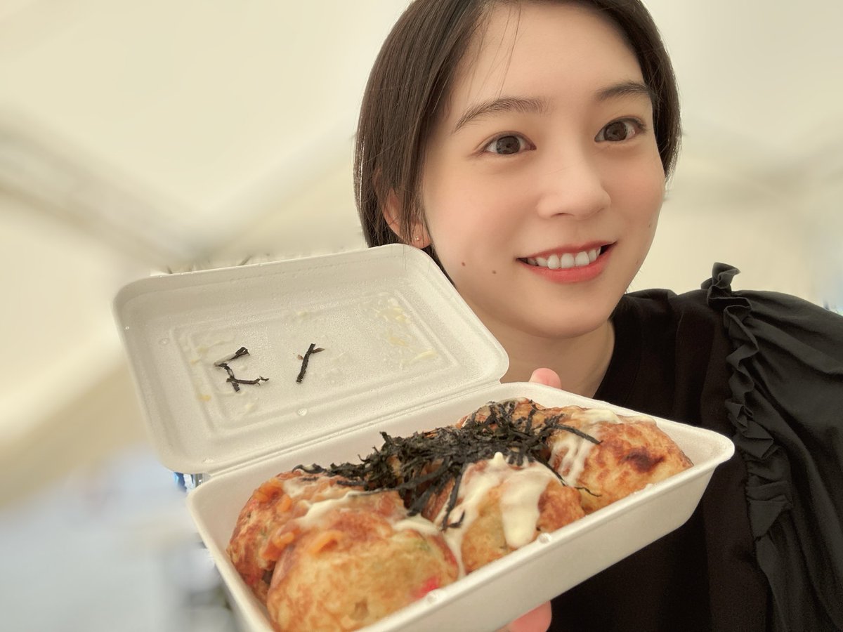 Yuki_Nakashim's tweet photo. たこ焼きグーニーズさんとのコラボメニュー！
ほねくのたこ焼きいただきました♡
久々にほねくを食べれてうれしいーーー！！
金山寺味噌ものってて美味しい🌟
ぜひみんな食べてねーー！
#推し飯フェス https://t.co/9c9vTBLzPr