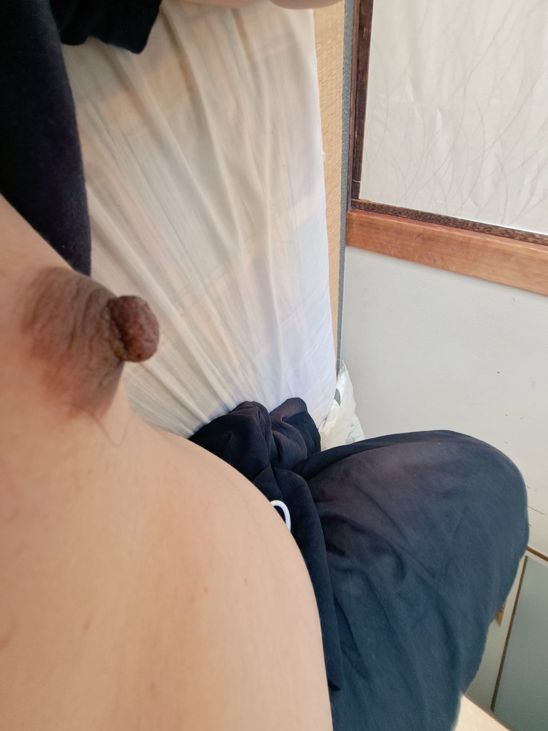 普段はこんな乳首。