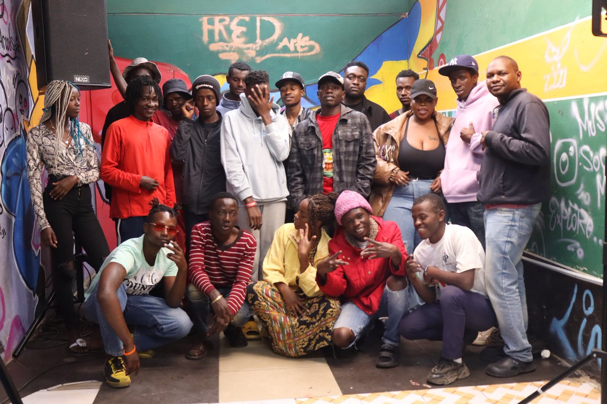 Want a platform to showcase your artistic talent?** 
Join us every Friday <a href="/UbunifuArts/">UbunifuArtsCentre</a> for Kuna Form Fridays! 

* Perform live 
* Network with industry pros 
* Collaborate on new projects 

#KunaFormFridays #UbunifuArtsCentre #EmergingArtists #NairobiArtsScene