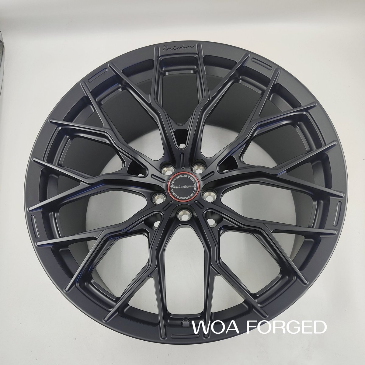 WOAFORGED's tweet photo. Forging wheel hub customization.
support OEM ODM brixton pf10
Forged wheel hub factory real shot
#forgedwheels
#forged
#wheels
#rims
#customwheel
#customization
#wheelfactory 
#forgedfactory
#woaforged https://t.co/VXM43Yn0R7