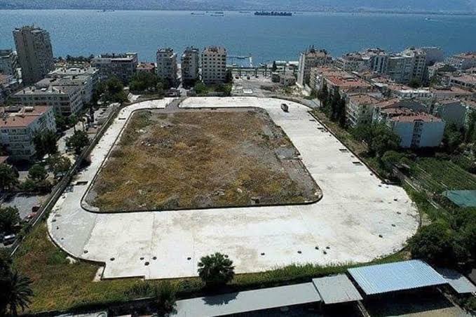 Karşıyaka Spor Kulübü (@kasiyakask) on Twitter photo Başkan <a href="/drcemiltugay/">Dr. Cemil Tugay</a> ‘dan stadyum açıklaması;
“Ben Karşıyaka’lılara söz verdim, o stadı yapacağım görev süremde de açılışını yağacağım” Başkan <a href="/drcemiltugay/">Dr. Cemil Tugay</a> ‘dan stadyum açıklaması;
“Ben Karşıyaka’lılara söz verdim, o stadı yapacağım görev süremde de açılışını yağacağım”