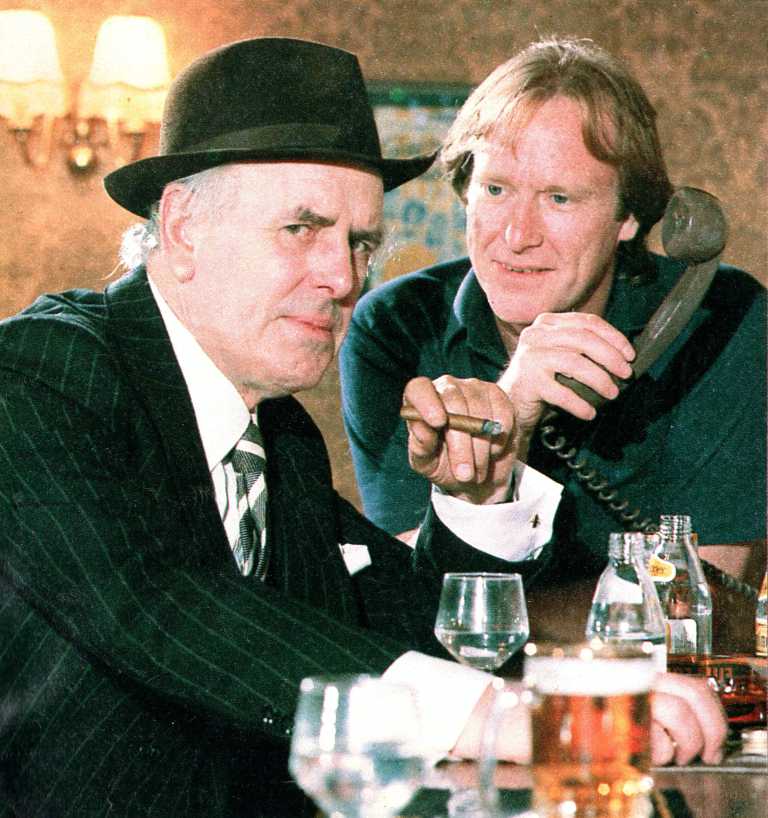 mastropotato's tweet photo. "One man's firewood is another man's porcupine wotsisname." #potatosack #retro #oldskool #minder https://t.co/uqWMh1DQq7