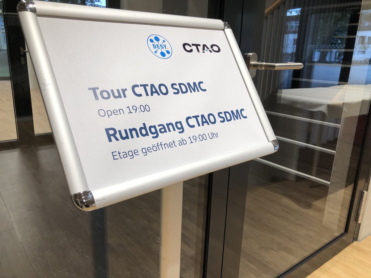 DESY (Deutsch) tweet media