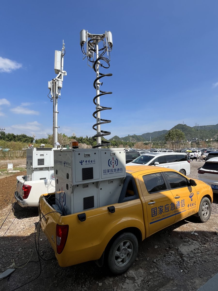 Airplux's tweet photo. #emergencycommunications #criticalcommunications #antenna #4g #5g #smallcell https://t.co/i1vXEzYcDR