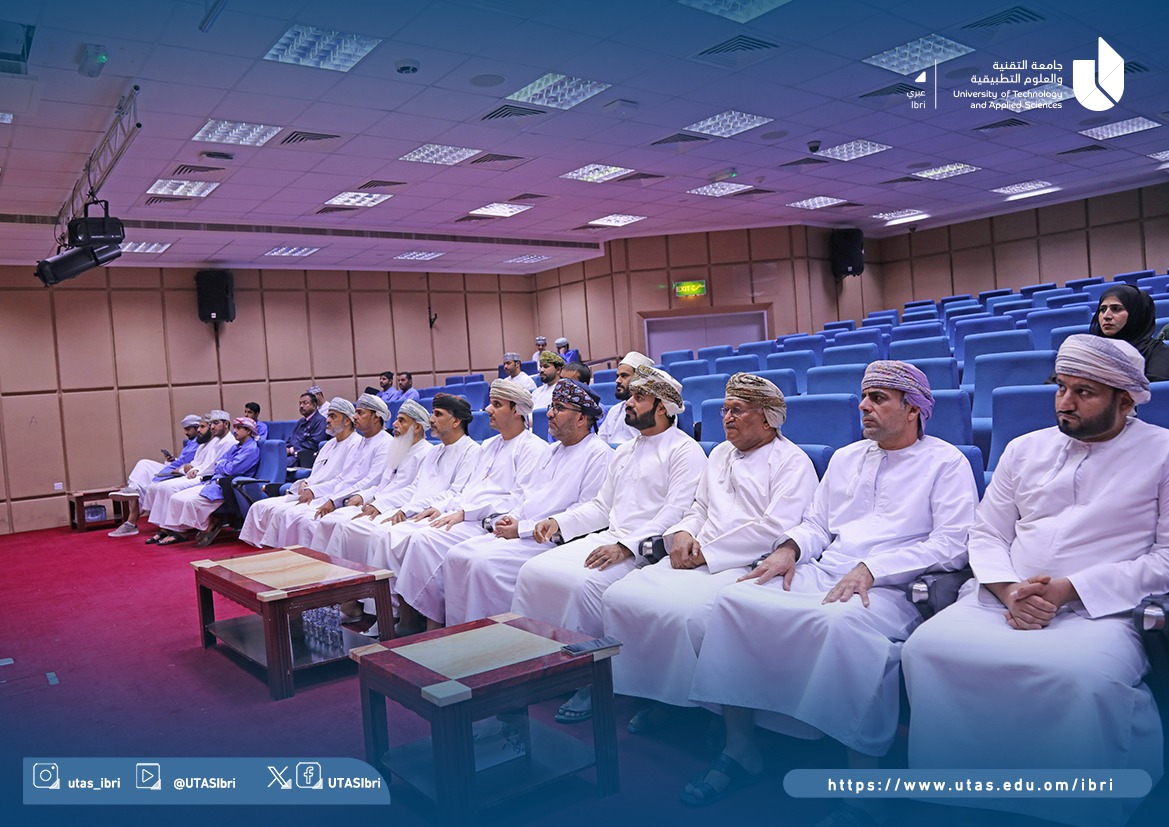UTASIbri's tweet photo. تطرقت المحاضرة إلى عدة جوانب منها أدوات العمل الرقابي وآليته، وإجراءات الجهاز عند اكتشاف الملاحظات والمخالفات.
كما تعرف الحضور على تصنيف قضايا المخالفات الجزائية ودور الجهاز في مراجعة التشريعات المالية وإبداء الملاحظات في شأن مشروعات القوانين واللوائح والنظم. https://t.co/TqffwQeJyu