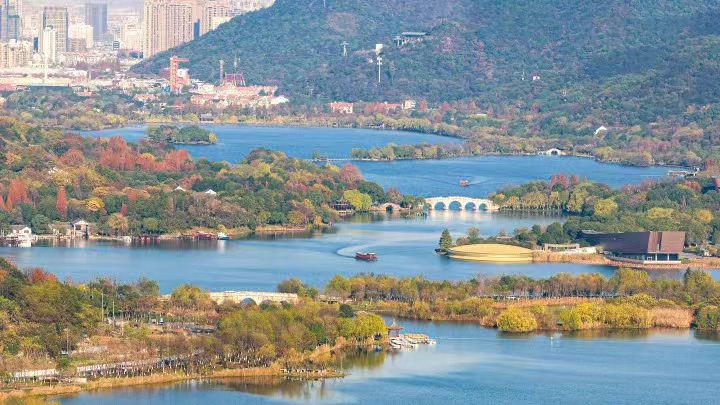 hangzhoufeel's tweet image. 🌊🏄The 2024 IWWF #Wakeboarding World Championships will be held from Oct 23 to 27 at the Xianghu National Tourism Resort in #Hangzhou's Xiaoshan district. 🎟️Tickets are available on Damai from 39 to 118 yuan ($5.5-16.7). Two types of tickets are offered: "Morning Session" and