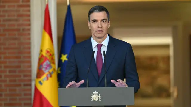 Megatron_ron's tweet photo. JUST IN: 

🇪🇦🇮🇱 Prime Minister of Spain: 

EU countries must respond to the request of Spain and Ireland to suspend the free trade agreement with Israel https://t.co/UrMMBXJAf6
