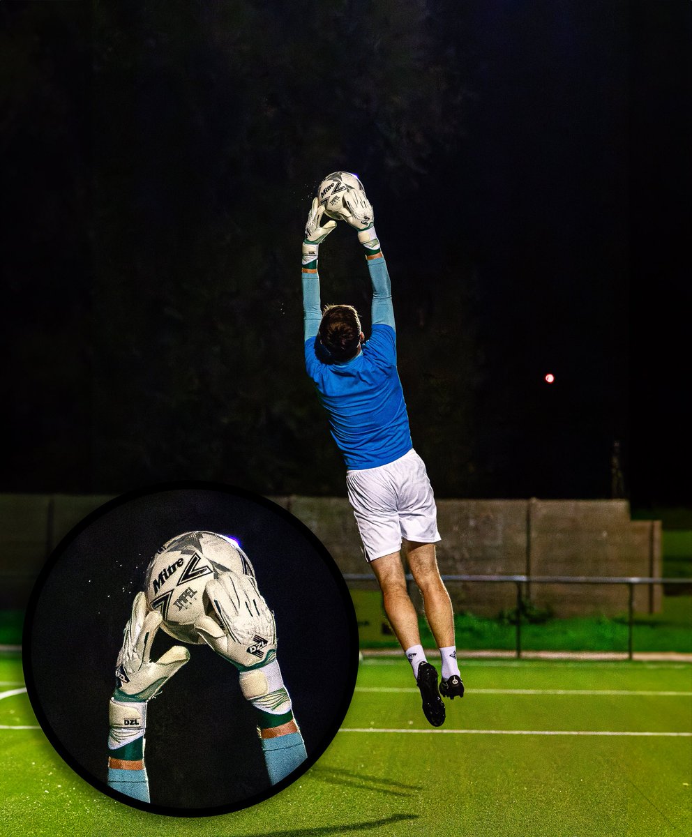 Eyes on the prize 🎯 Every catch counts 🧤

Get yours now at dzlgoalkeeping.com 

🔗  Join #TeamDZL one of the fastest-growing goalkeeping communities in the UK 🇬🇧