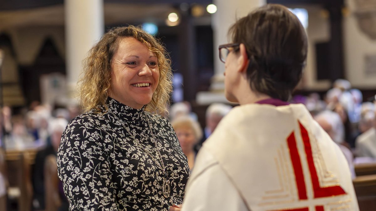 Volunteers honoured by Bishop Libby and what is God asking you to do? Just some of what's inside October's Diocese of Derby E-news.  mailchi.mp/ad669fce8f4f/d…