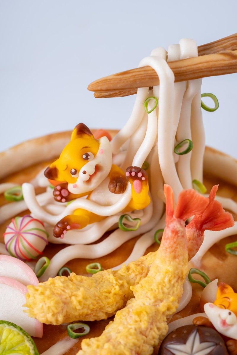 パティシエの全国大会 ジャパンケーキショーにて マジパン部門で審査員