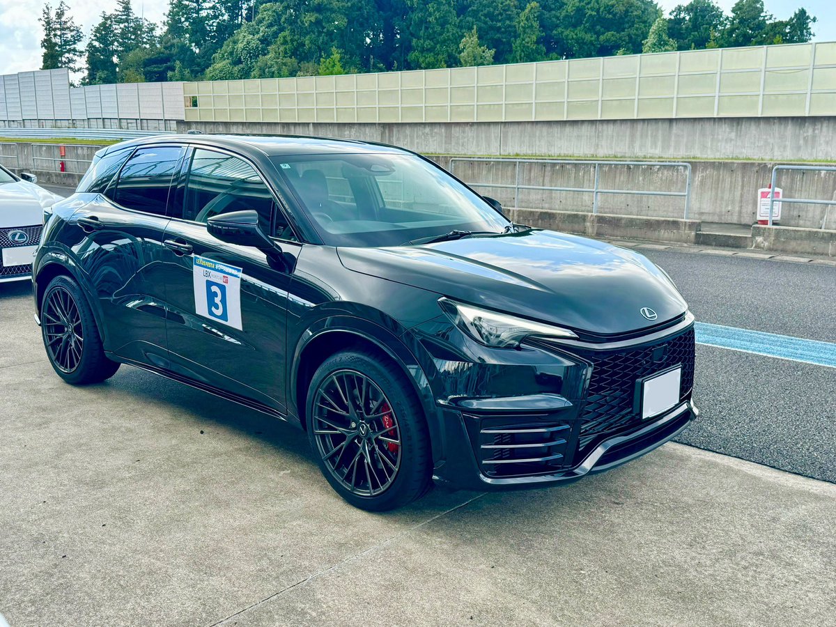 osamotorsco's tweet photo. LEXUS LBX MORIZO RR

7年ぶりMT車✨
盛大にやらかしました🙇‍♂️
練習しよっ🏎️

#lexus #lbx #lbxmorizo https://t.co/96lO29fP0v