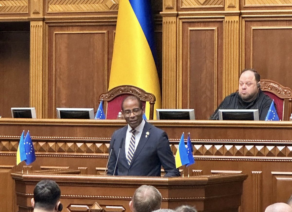 serhiylovochkin's tweet photo. Спікер Палати громад парламенту Канади Грег Фергюс у Верховній Раді України🇺🇦🇨🇦

Україна переможе✌️ https://t.co/hDMWLVWyQs