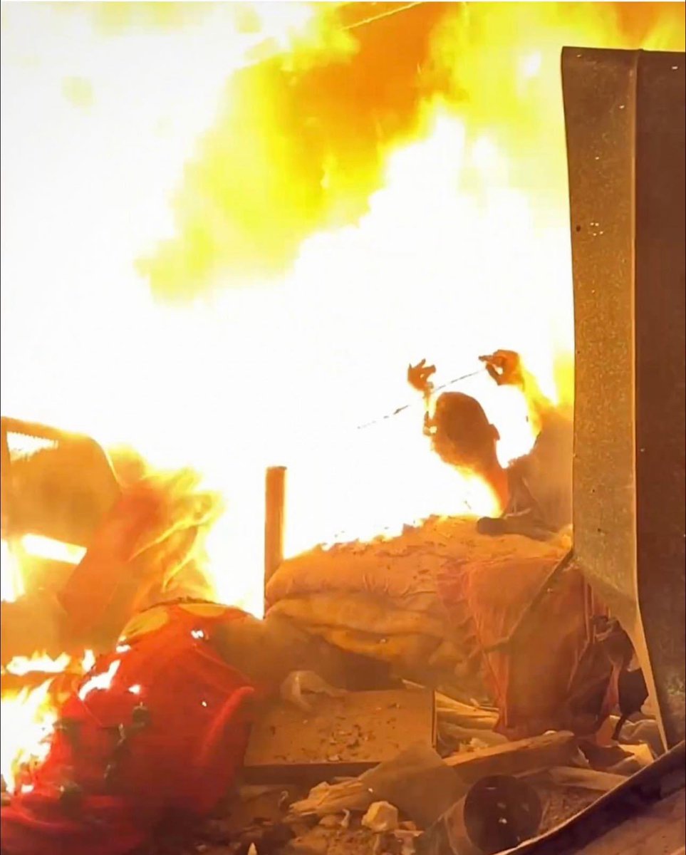 373 يوماً!
ما زالوا يُقتلون
وإني أُعيذك باللهِ أن تكون قد ألِفتَ!