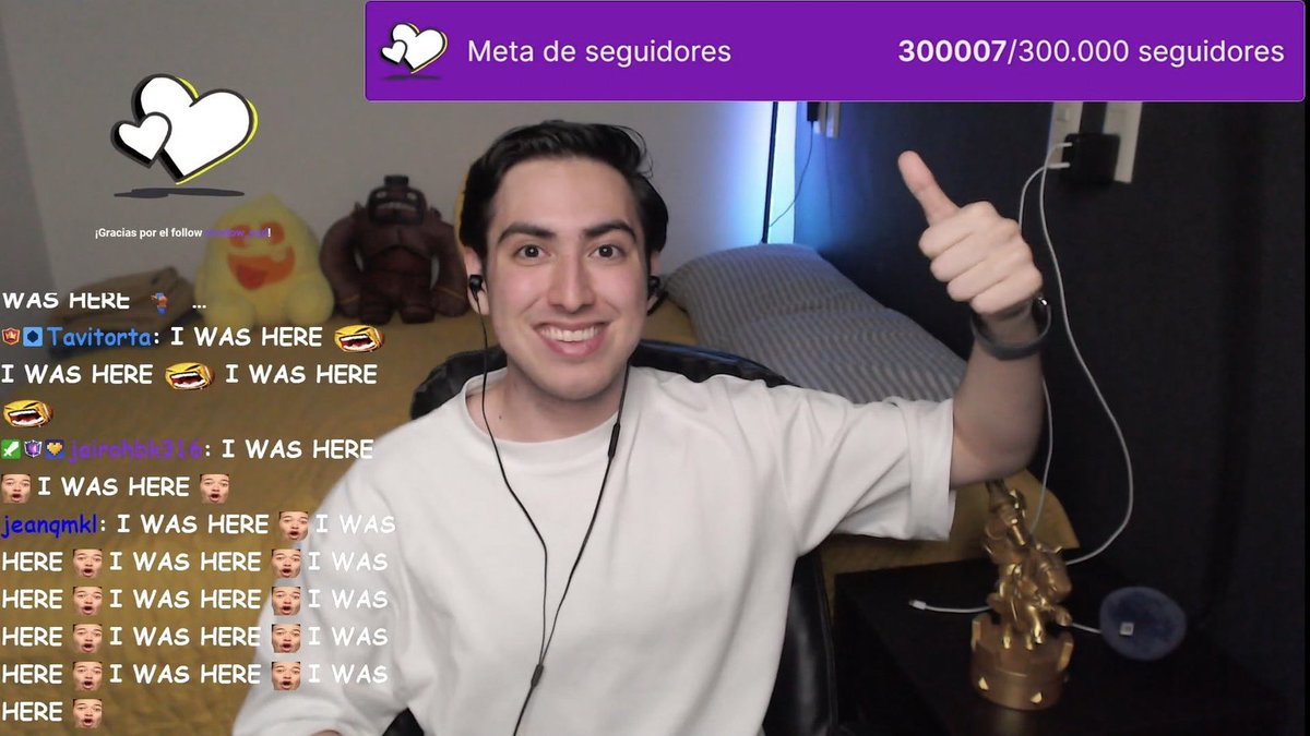 300,000 Seguidores en Twitch 💜🔥

Gracias por todo el apoyo a lo largo de todos los años en Twitch. Un logro que no pensaba conseguir hasta el final del año. 💜