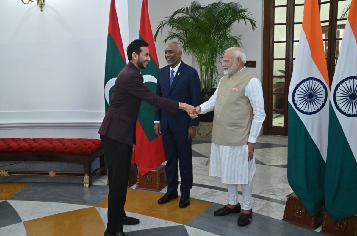 riteshagar's tweet photo. It was an honour to meet our Honble Prime Minister Shri Narendra Modi Ji alongside His Excellency President of the Maldives, Mohamed Muizzu. The bond between India and the Maldives is longstanding, and Honourable PM Modi’s visit to Laos is significant as India will be celebrating a decade of its “Act East Policy”, first postulated in 2014.

Being deeply connected to the global tourism and hospitality industry, I felt especially grateful to be here.

OYO is proud to contribute to our PM’s vision of Indian companies going global and fostering entrepreneurship. Today, OYO operates in 35 countries, showcasing our ability to scale globally and truly ‘Making in India for the world’. Through initiatives like OYO’s Accelerator and Self-Operated Business models, we’re empowering young entrepreneurs to carve their own paths, helping fuel India's vibrant startup ecosystem.