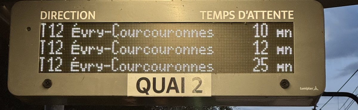 Bon comme apparemment vous êtes pas motivés ce matin pour faire de l’info trafic ici ou sur les applis je vais le faire pour vous🫠
⚠️➡️ Comptez jusqu’à 25min entre 2 passages et jusqu’à 15mn de retard sur la ligne <a href="/T12_IDFM/">Tram T12</a>