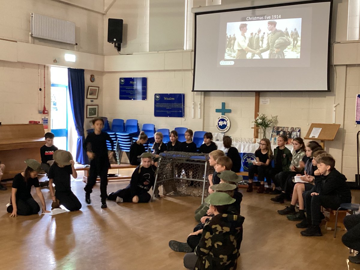 st_chiddingfold's tweet photo. Well done to Year 6, on giving an informative and moving assembly on WW1. @iqmaward Dexter also enjoyed helping out! https://t.co/6D7hewOl5y